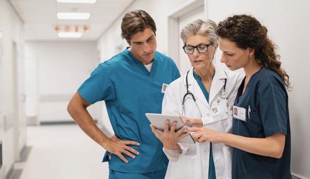 Medicina hospitalista: ¿Qué se puede esperar en el futuro? Medicina hospitalista: ¿Qué se puede esperar en el futuro?.